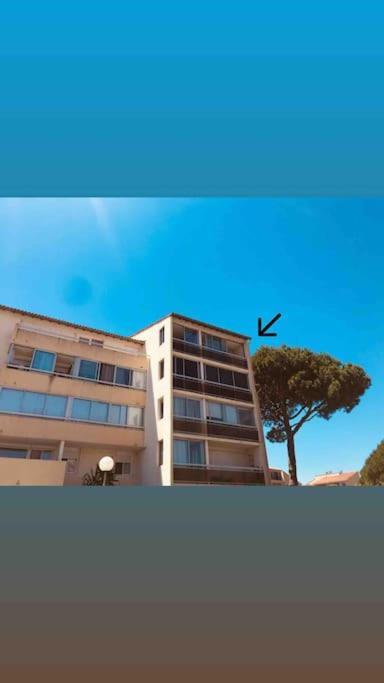 Appartement Vintage 90 M2 Duplex Classe Fréjus 外观 照片