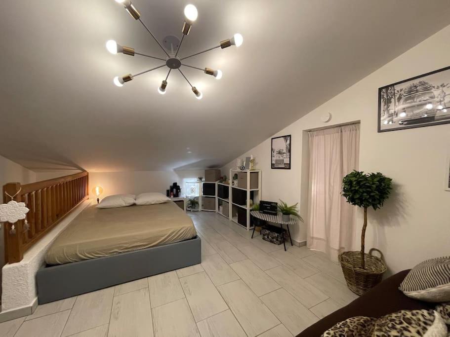 Appartement Vintage 90 M2 Duplex Classe Fréjus 外观 照片